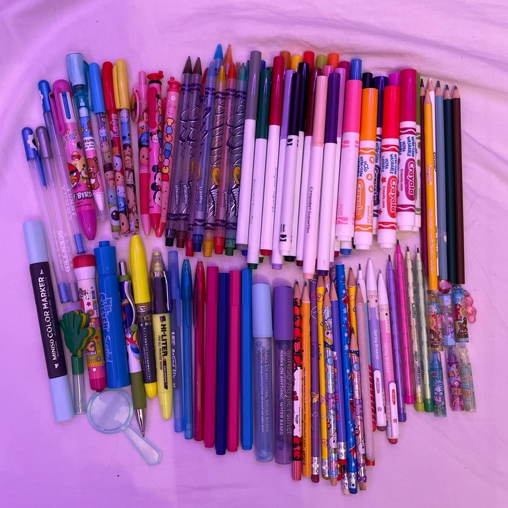 🌸3 FOR $25🌸 Stationary bundle